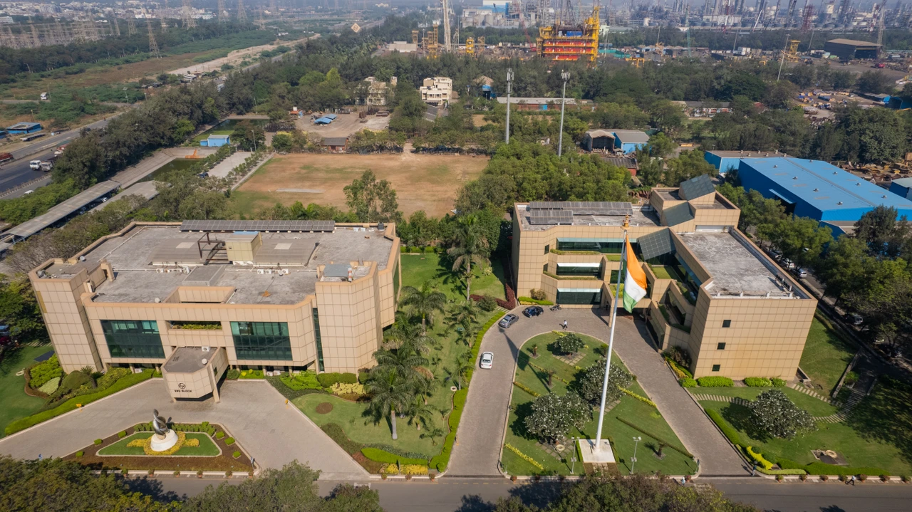 L&T Heavy Engineering Office Photos