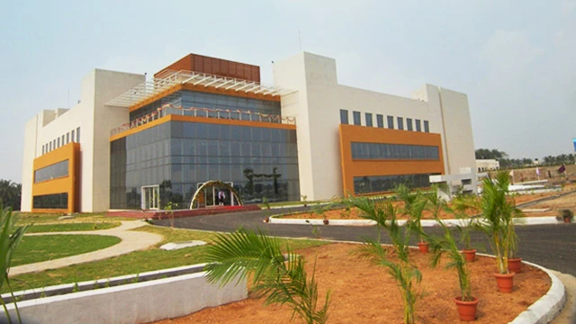 Larsen & Toubro Limited Office Photos