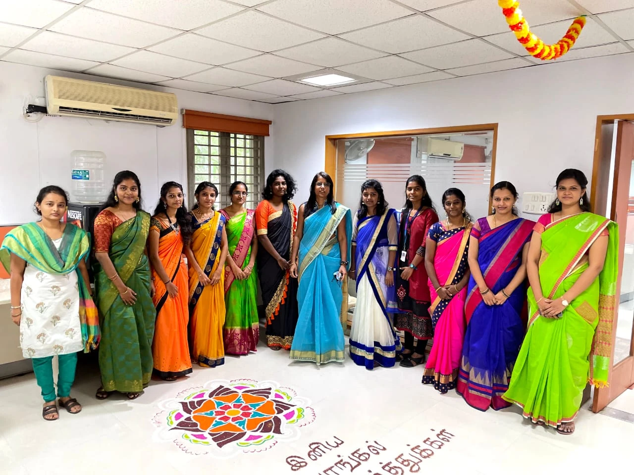 Sgm3uvrbq1zqdknvv1e0wxfjd0r3qt09