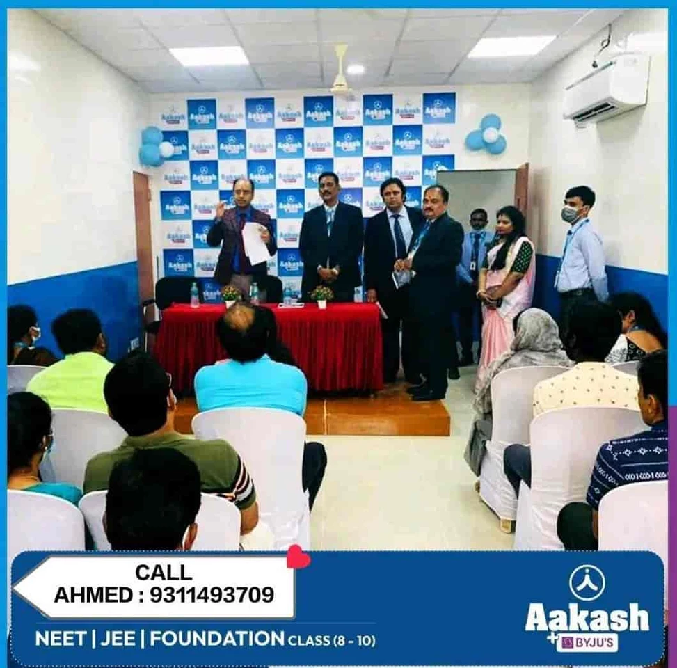 Aakash Educational Services Office Photos