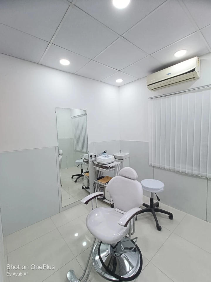 Dr. Batras' Positive Health Clinic Office Photos