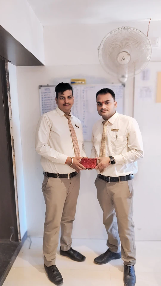 Tanishq Office Photos