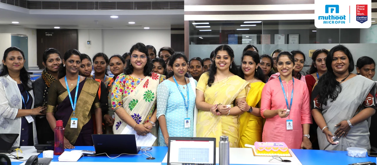 Muthoot Microfin Office Photos