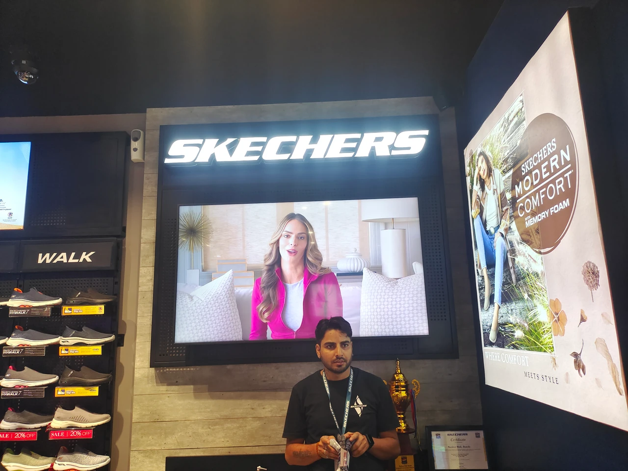 Skechers Office Photos