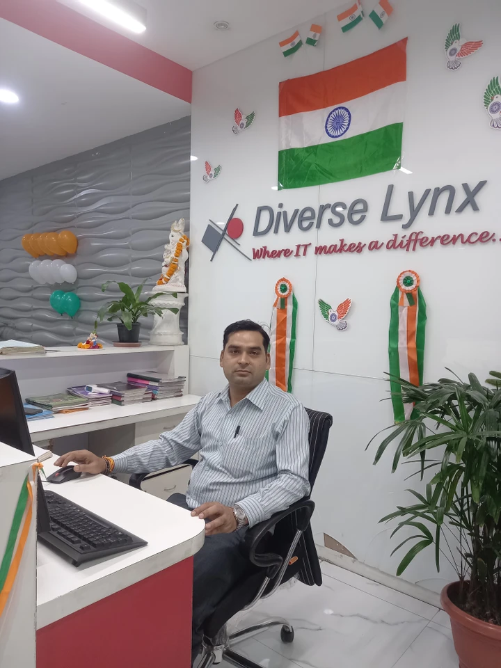 Diverse Lynx Office Photos