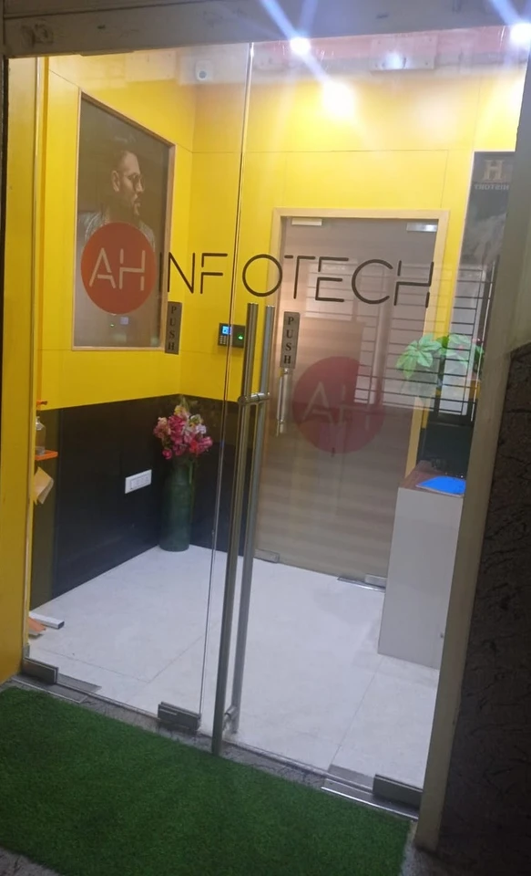 AH INFOTECH Office Photos