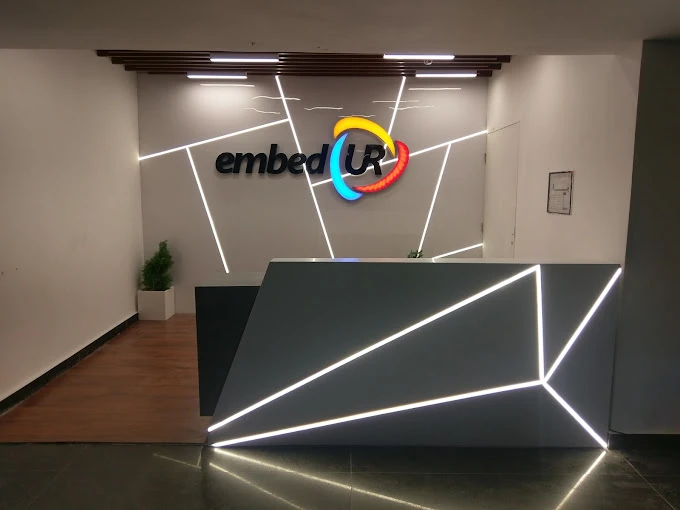 embedUR Systems Office Photos